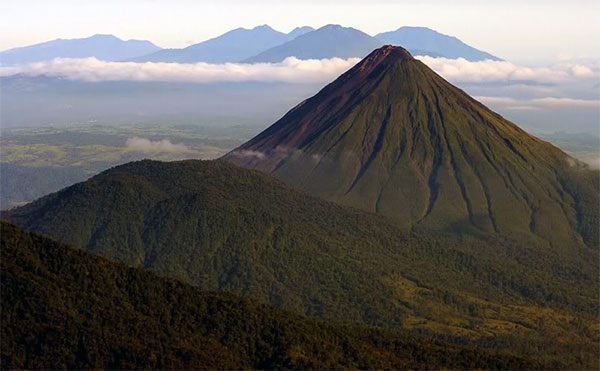 Areanl Volcano and Cerro Chatto